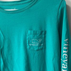 Vineyard vine long sleeve t shirt women’s med